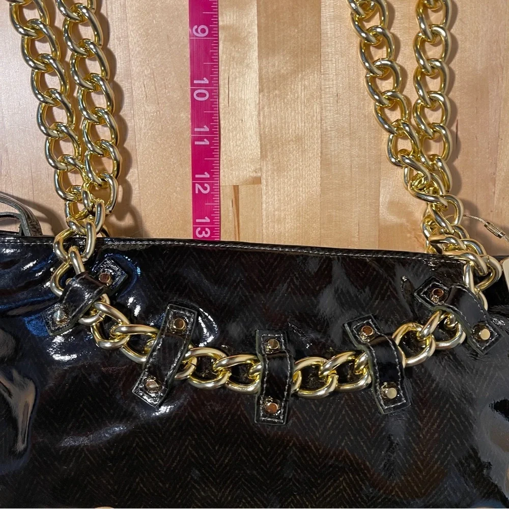 GOLDENBLEU Patent Leather Chain Strap Shoulder Bag Y2K Statement Purse